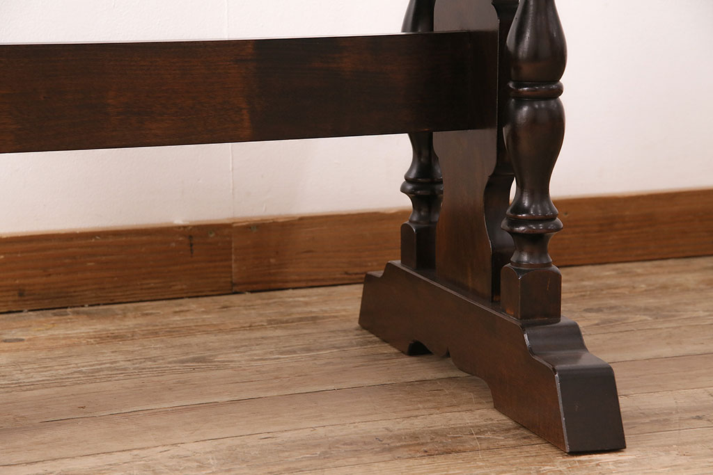 中古　松本民芸家具　レアな逸品!凝った脚のデザインが印象的な#29安川型卓(センターテーブル、ローテーブル)(R-048999)