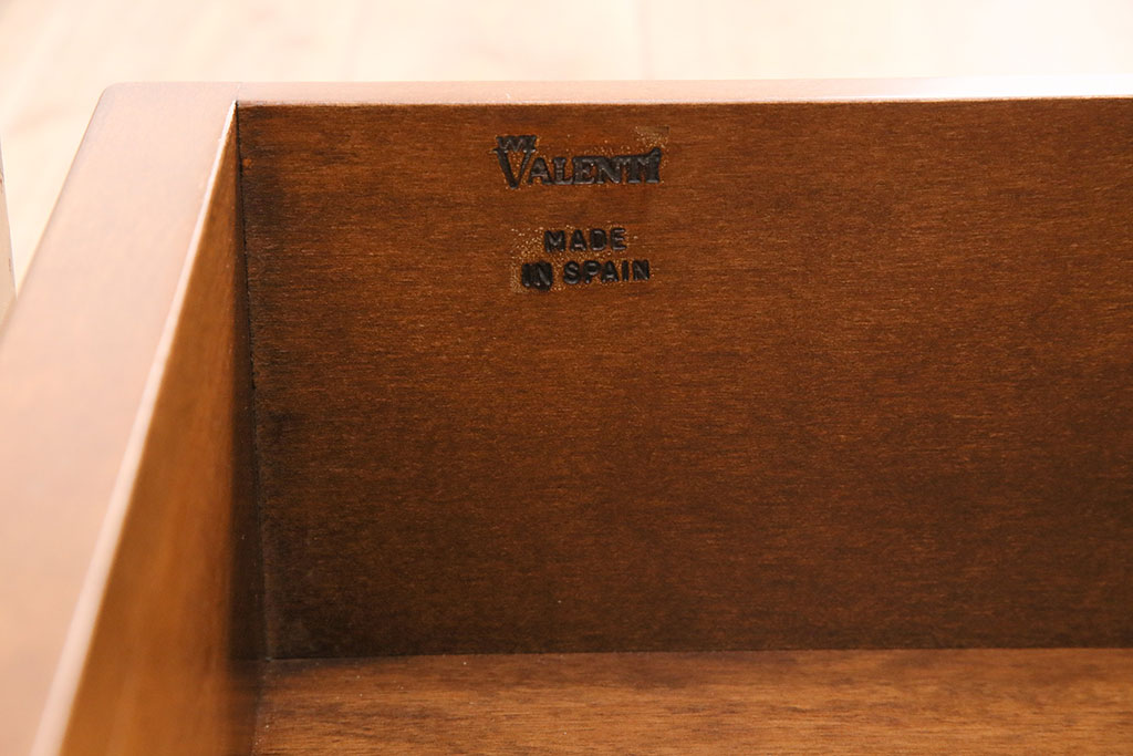 中古　美品　スペインで生まれたVAROSA VALENTI(バロッサ バレンティ)の気品のあるチェスト(引き出し)(定価約49万円)(R-049015)