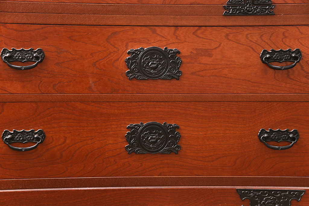 和製ビンテージ　民芸家具　ディスプレイ棚としてもおすすめ!赤みのある木肌が魅力の整理箪笥(収納タンス、ローボード、引き出し、チェスト、ヴィンテージ)(R-049033)