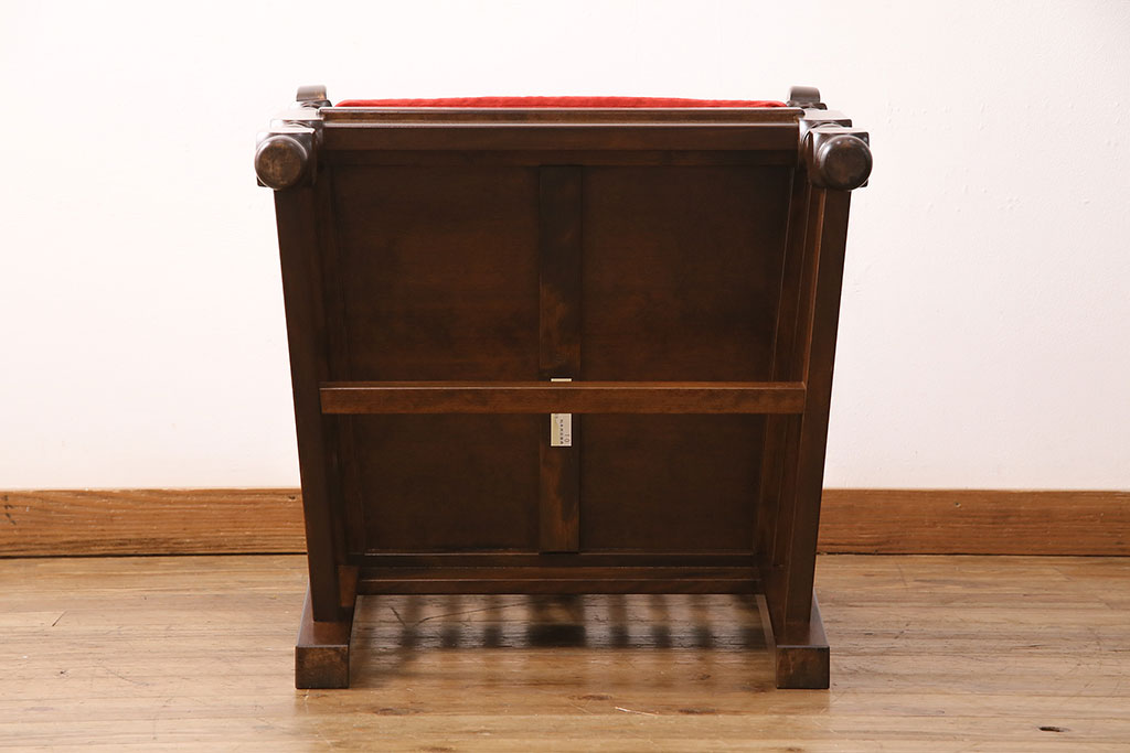 中古　美品　松本民芸家具　上品な佇まいが魅力のD型布張り椅子(ソファ、アームチェア、一人掛けソファ)(定価約27万円)(R-049058)