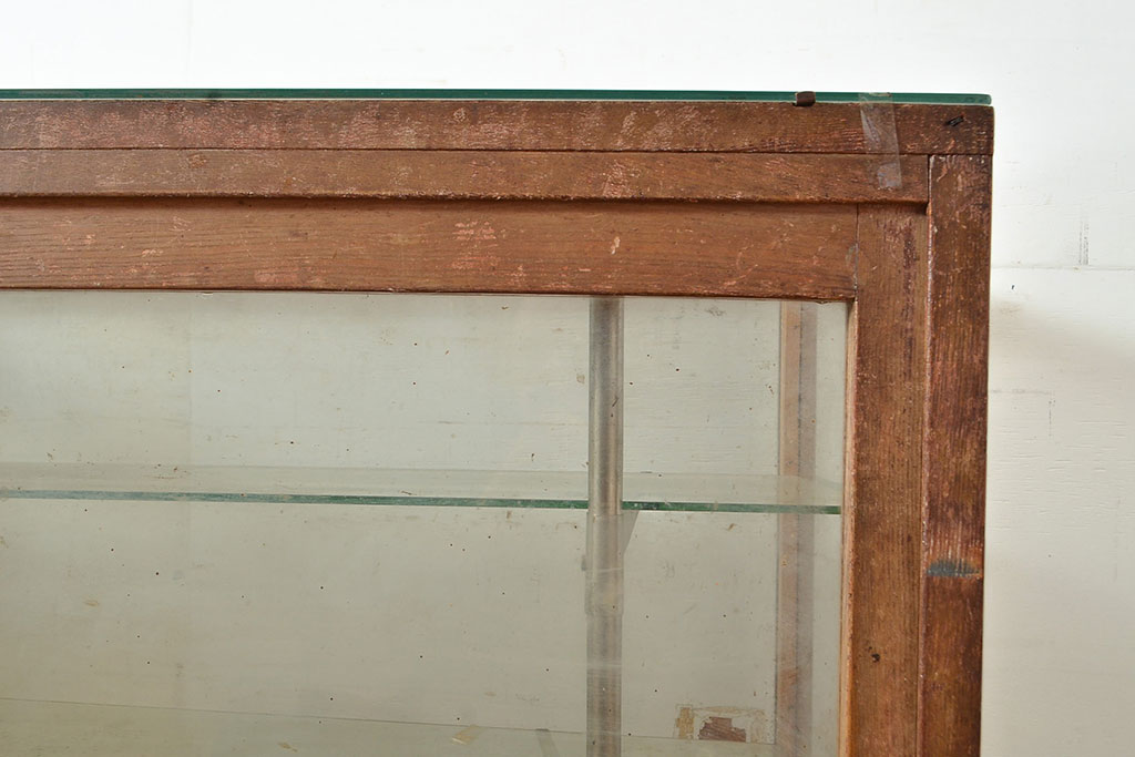 和製アンティーク　昭和中期　ナラ材製のR型ガラスケース(ショーケース、曲げガラス、L型ガラスケース、Rガラス、店舗什器、陳列棚)(R-049093)