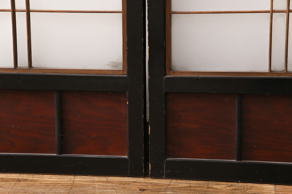 和製アンティーク　秋田県産　腰板ケヤキ材　レトロな空間づくりにおすすめなガラス戸4枚セット(引き戸、建具)(R-049226)