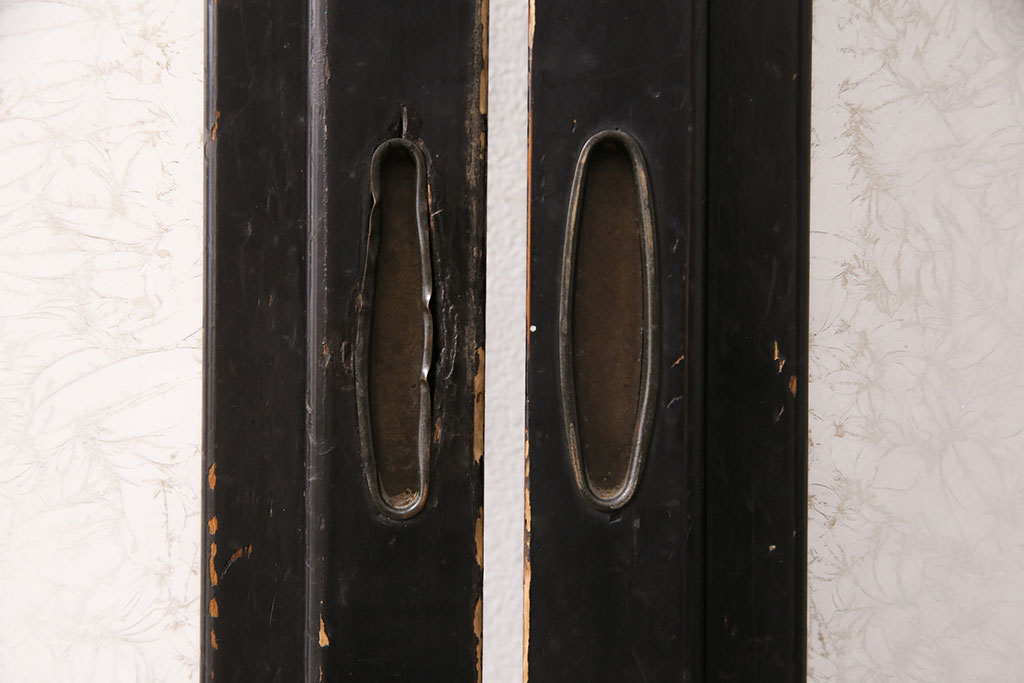 和製アンティーク　昭和初期　結霜ガラス・すりガラス　黒い框がレトロな雰囲気を高めるスリムなガラス戸4枚セット(引き戸、建具)(R-049228)