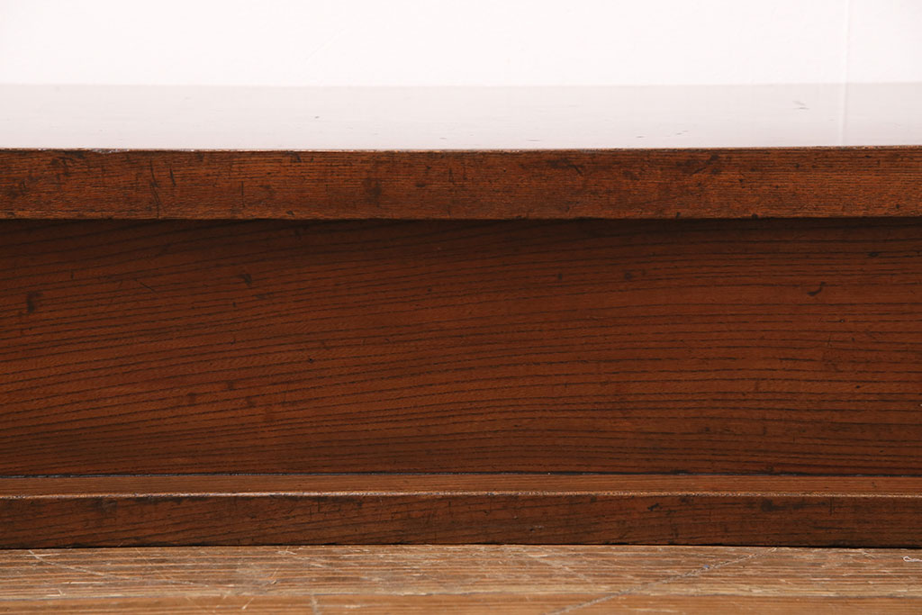 和製アンティーク　木の味わいをお楽しみいただける総ケヤキ材製の置き床(置床、飾り台、棚、ローボード)(R-049310)