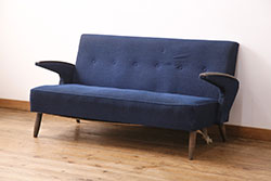 ヴィンテージ家具　北欧ビンテージ　ローズウッド材のシンプルな1人掛けアームソファ(2)