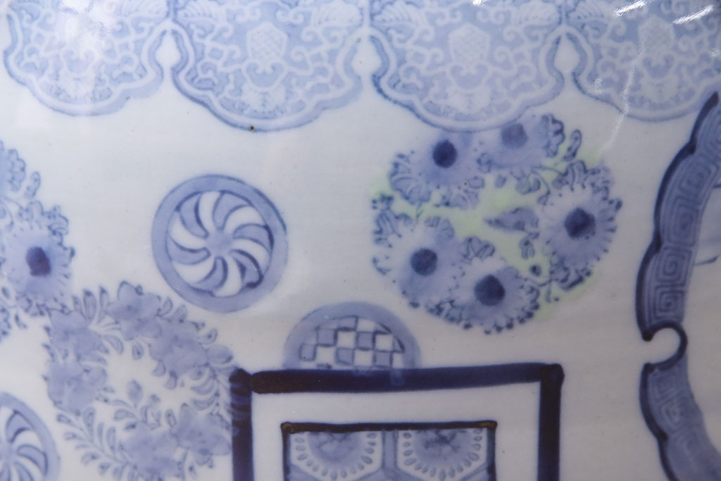 アンティーク雑貨　窓絵　花の図柄が可愛いらしい、和の趣あふれる瀬戸火鉢(鉢カバー)(R-049364)