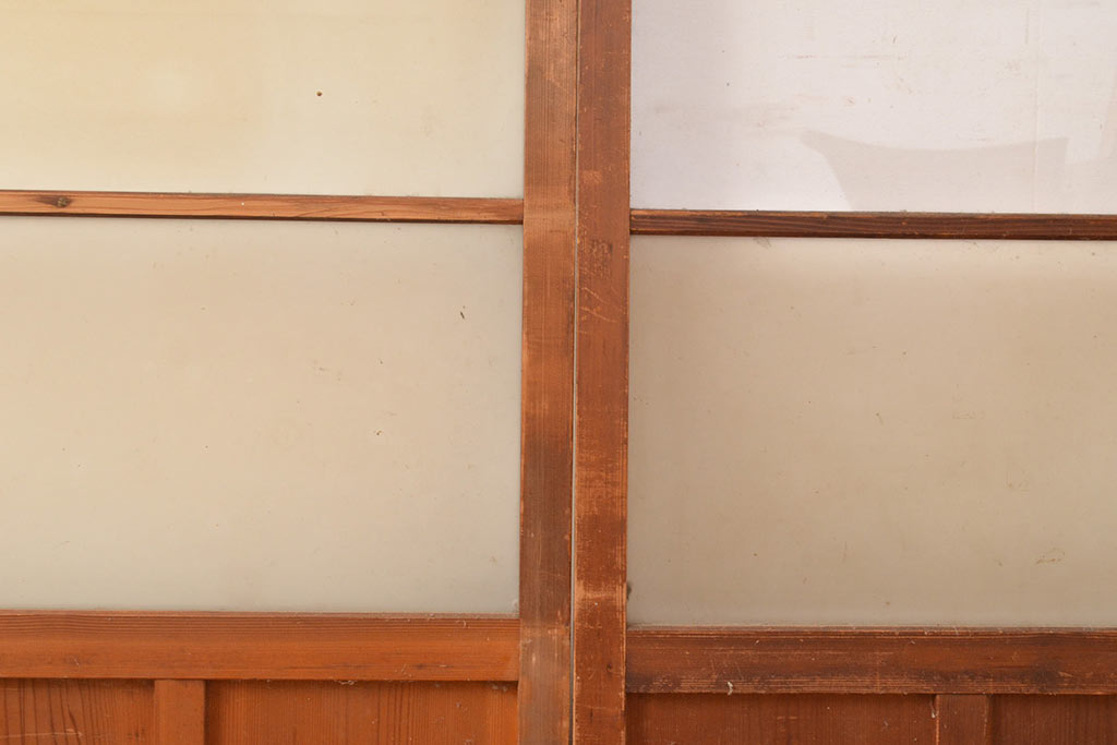 アンティーク建具　昭和中期　すりガラス・銀モールガラス　光を優しく取り込む、ノスタルジックな雰囲気のガラス戸2枚セット(引き戸、建具)(R-049467)