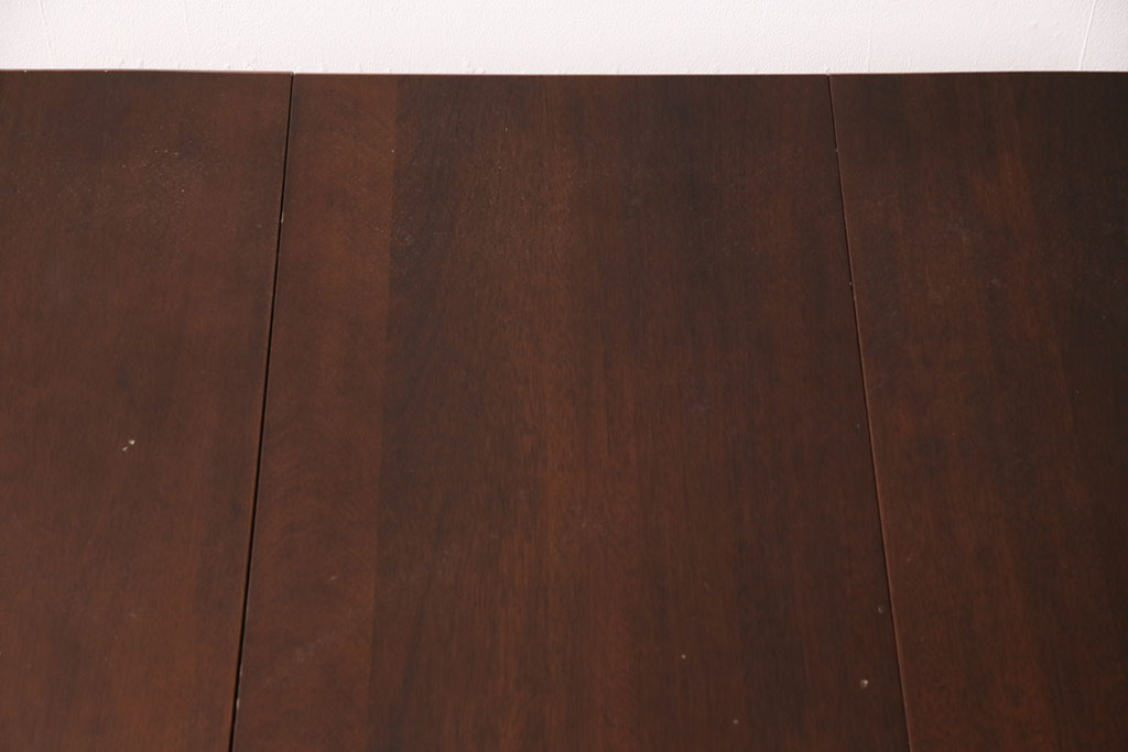 中古　美品　アメリカ輸入家具　Stickley(スティックレー、スティックレイ)　マホガニー材製の高級感あふれるエクステンションテーブル(ダイニングテーブル)(R-049666)
