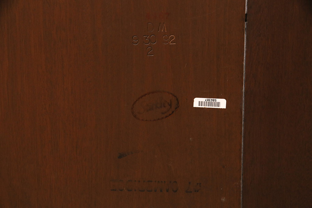 中古　美品　アメリカ輸入家具　Stickley(スティックレー、スティックレイ)　マホガニー材製の高級感あふれるエクステンションテーブル(ダイニングテーブル)(R-049666)