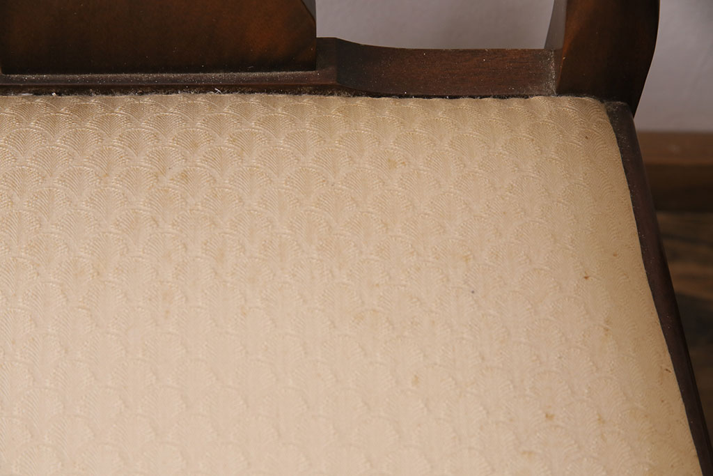 中古　アメリカ輸入家具　Stickley(スティックレー)　マホガニー材製の高級感あふれるダイニングチェア4脚セット(椅子、サロンチェア)(R-049683)