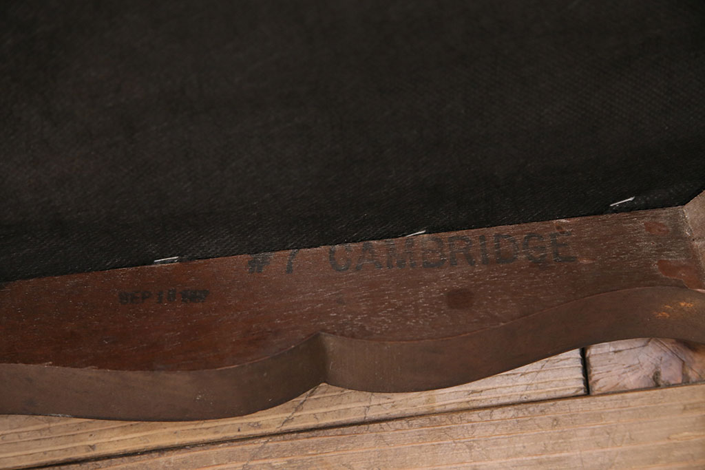 中古　アメリカ輸入家具　Stickley(スティックレー、スティックレイ)　マホガニー材製の高級感あふれるダイニングチェア4脚セット(椅子、サロンチェア)(R-049683)