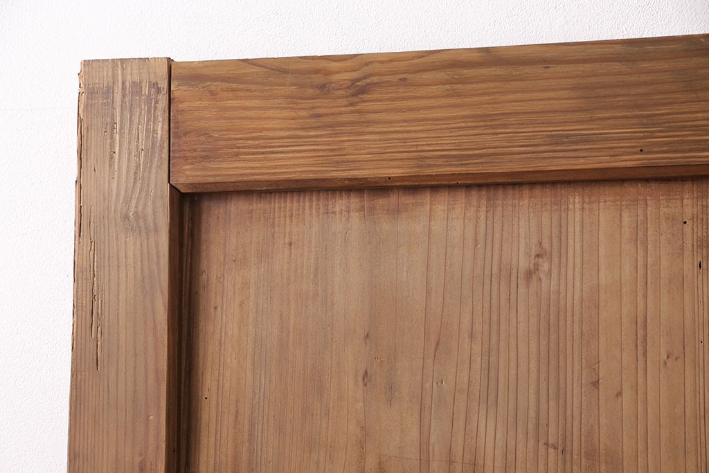 アンティーク建具　ヒノキ材　金具が立派な蔵戸(引き戸、玄関戸、建具)(R-049870)