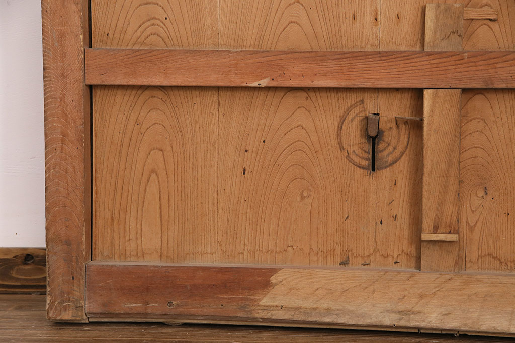 アンティーク建具　ケヤキ材　明治期の古い蔵戸(引き戸、玄関戸、建具)(R-049874)