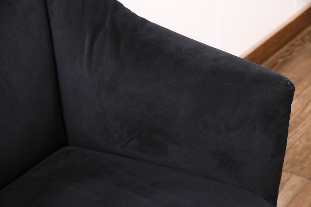 中古　展示品　美品　Cassina(カッシーナ)　684 PICCOLA TENTAZIONE(ピッコラテンタツィオーネ)　ラウンジアームチェア(定価約40万円)(アームソファ、一人掛けソファ、1P)(R-049954)