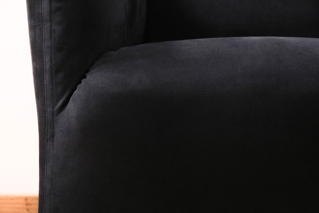 中古　展示品　美品　Cassina(カッシーナ)　684 PICCOLA TENTAZIONE(ピッコラテンタツィオーネ)　ラウンジアームチェア(定価約40万円)(アームソファ、一人掛けソファ、1P)(R-049954)