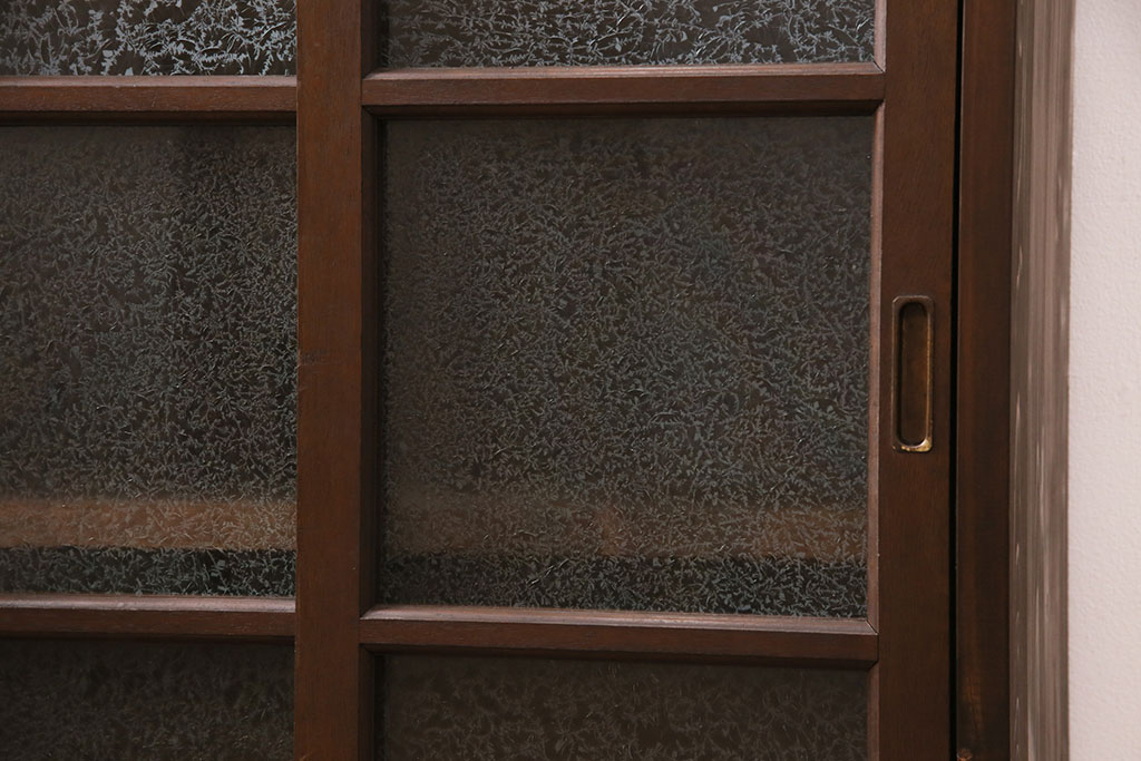 ラフジュ工房オリジナル　古建具リメイク　結霜ガラスがおしゃれな収納棚(キャビネット、ガラス戸棚、本箱)(R-050097)