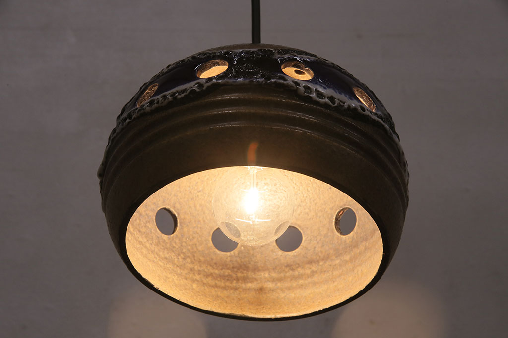 ヴィンテージ照明　デンマーク　ムードある空間を演出する陶器製のペンダントライト(シェード、吊り下げ照明、天井照明、ビンテージ)(R-050104)