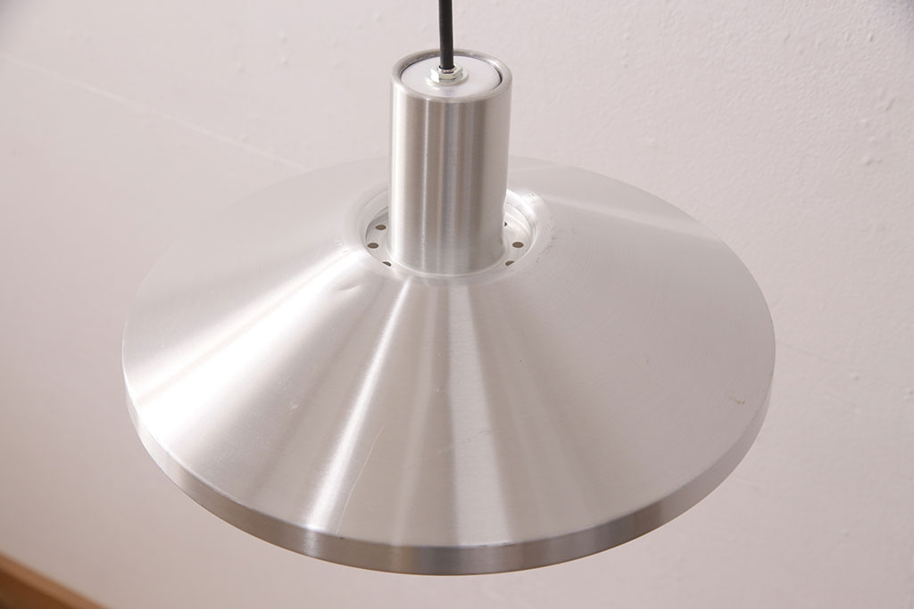 ヴィンテージ照明　デンマーク　メンズライクな空間づくりに活躍する吊り下げ照明(天井照明、ペンダントライト、シェード、ビンテージ)(R-050107)