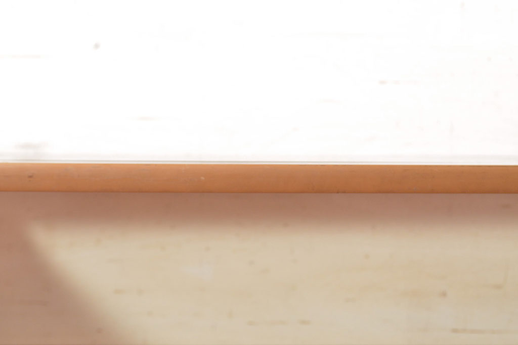 北欧ヴィンテージ　チーク材　スタイリッシュなガラストップテーブル(センターテーブル、ビンテージ)(R-050175)