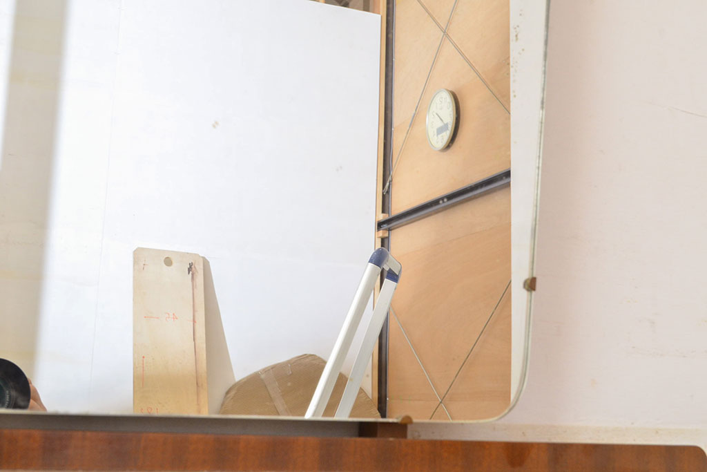 イギリスヴィンテージ　北欧スタイル家具　Remploy社製　チーク材が温かい雰囲気を醸し出すビンテージドレッサー(チェスト、鏡台)(R-050194)