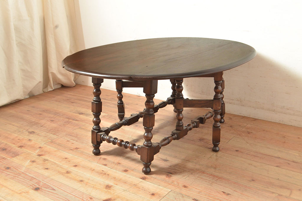 ヴィンテージ家具　イギリスビンテージ　ERCOL(アーコール)　ニレ材　挽き物の脚が目を引くバタフライテーブル(ダイニングテーブル、食卓、4人掛け、2人掛け)(R-050227)