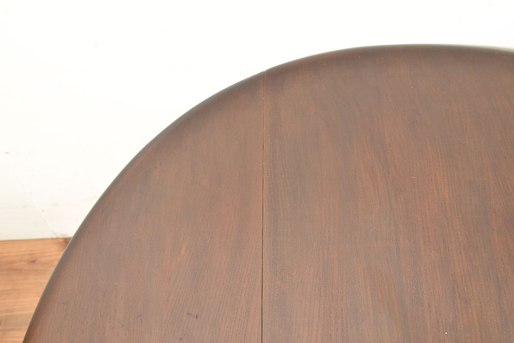 ヴィンテージ家具　イギリスビンテージ　ERCOL(アーコール)　ニレ材　挽き物の脚が目を引くバタフライテーブル(ダイニングテーブル、食卓、4人掛け、2人掛け)(R-050227)