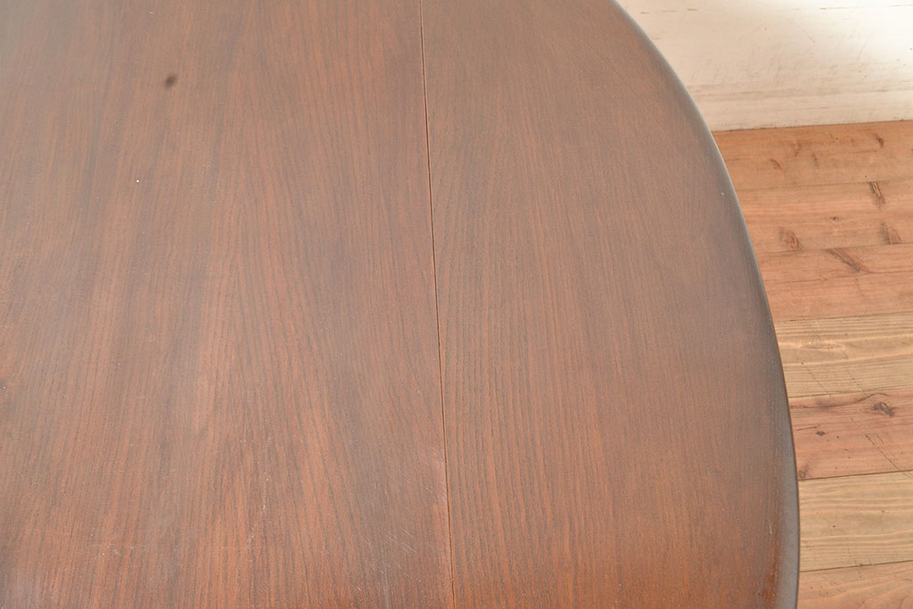 ヴィンテージ家具　イギリスビンテージ　ERCOL(アーコール)　ニレ材　挽き物の脚が目を引くバタフライテーブル(ダイニングテーブル、食卓、4人掛け、2人掛け)(R-050227)