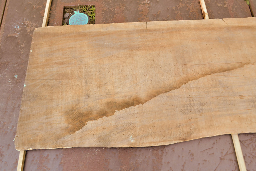 アンティーク雑貨　木の風合いを活かしたDIYにおすすめ!ケヤキ材の一枚板(古材、材料)(R-050282)
