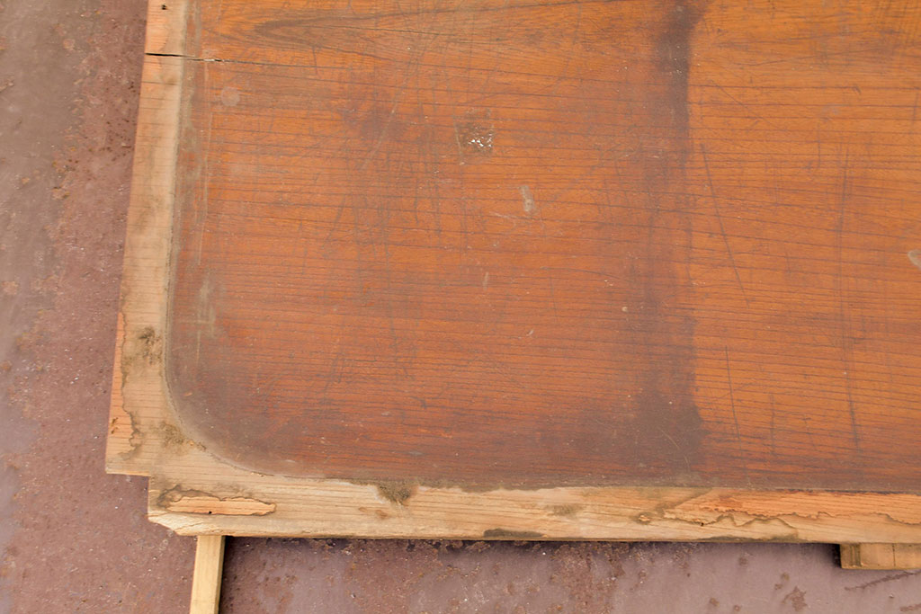 古材　味わいを増した木肌が魅力的な総ケヤキ材一枚板(DIY、材料、板、天板)(R-050283)
