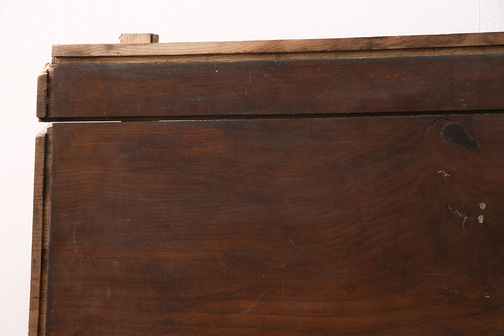 アンティーク雑貨　ケヤキ材の一枚板!上質な雰囲気漂う床框付きの床板(古材、材料)(R-050285)