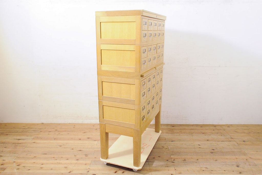レトロ家具　昭和レトロ　KIHARA　引き出し40杯!店舗什器におすすめのナラ材製ネームプレート付きカードケース(引き出し、チェスト、図書館、図書室)(R-050288)