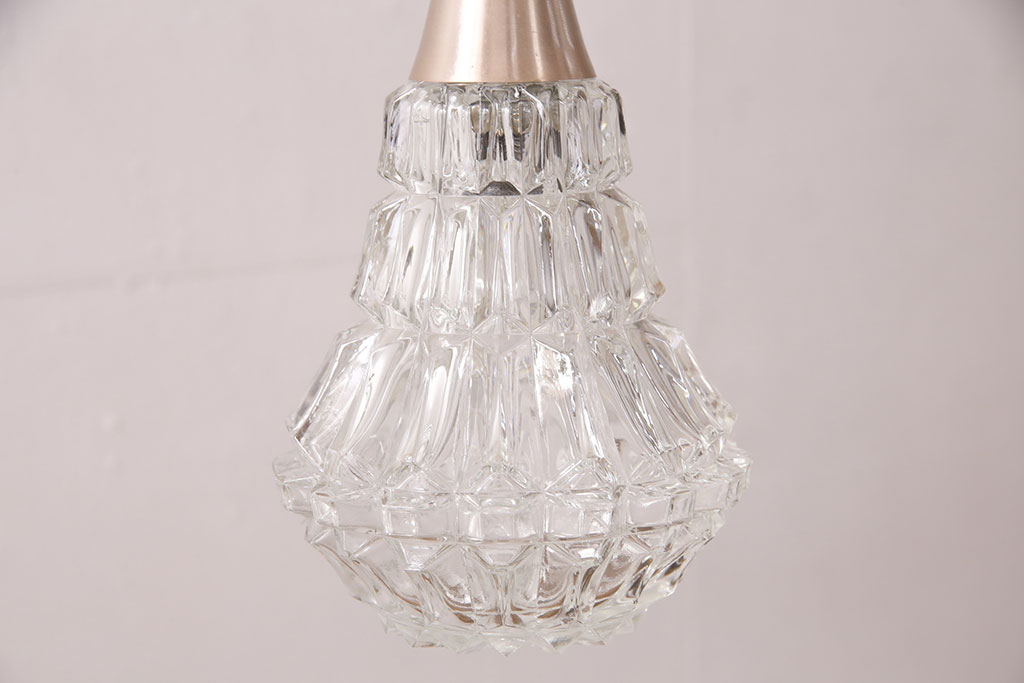 ヴィンテージ照明　デンマーク　きらきら輝くガラスシェードがエレガントな空間を演出するペンダントライト(吊り下げ照明、天井照明、ビンテージ)(R-050302)