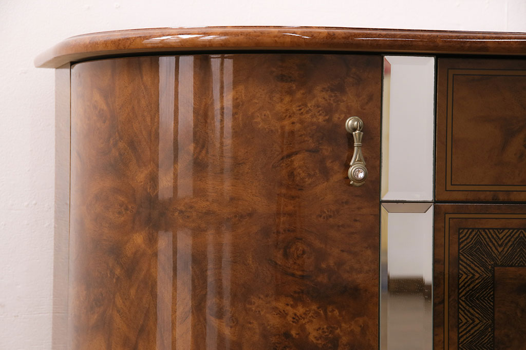 中古 美品 イタリア輸入家具 Eddi Rose(エディローズ) ヨーロッパ調の華豪華な雰囲気づくりにぴったりなサイドボード(収納棚、戸棚
