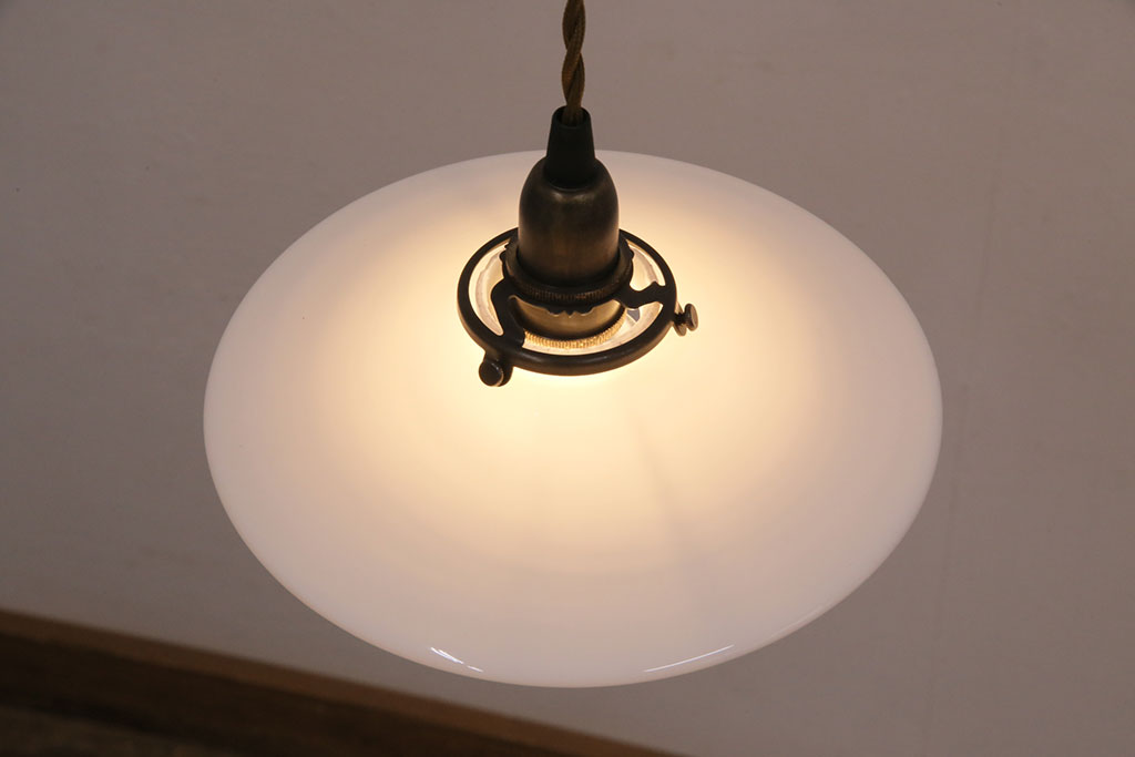 アンティーク照明　レトロな平笠シェードのペンダントライト2個セット(天井照明、吊り下げ照明、電笠)(R-050424)