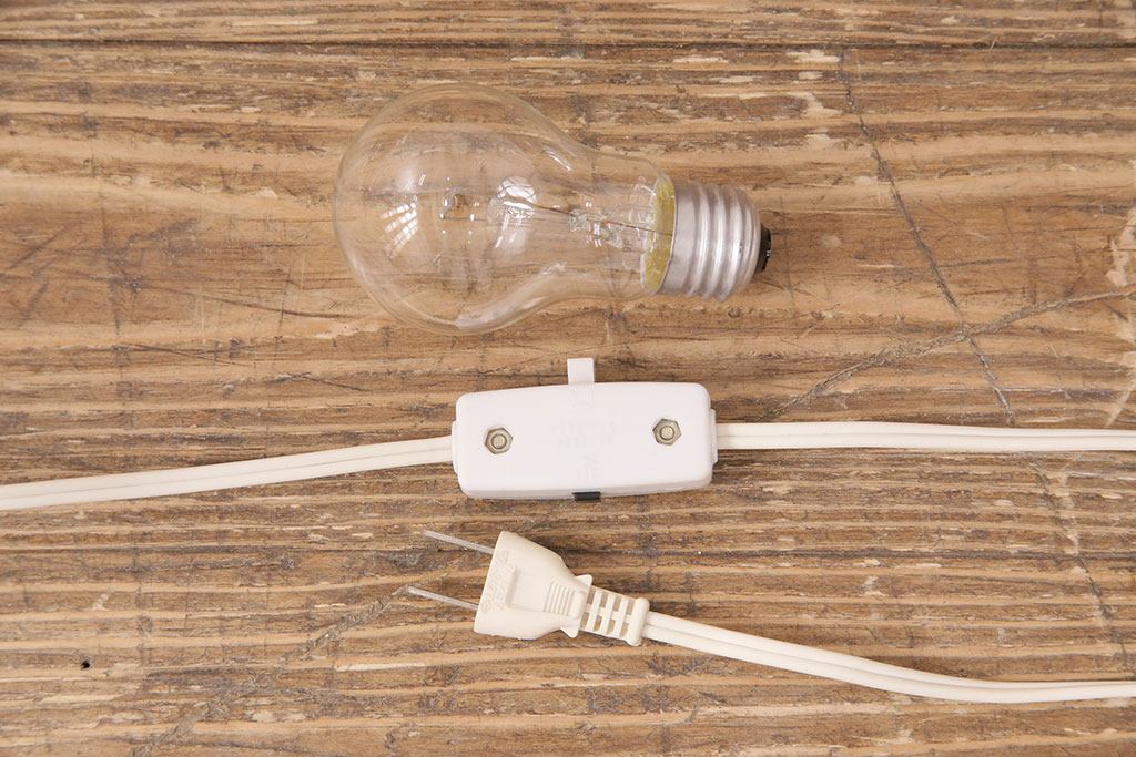 中古　イタリア製　genuine alabaster(ジェニュインアラバスター)　高級品!手彫りの大理石が魅惑的なフロアスタンド照明(テーブルスタンド)(R-050450)