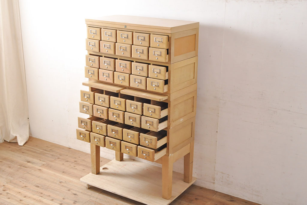 レトロ家具　昭和レトロ　KIHARA　小物収納にうってつけのナラ材製ネームプレート付きカードケース(引き出し、チェスト、図書館、図書室)(R-050615)