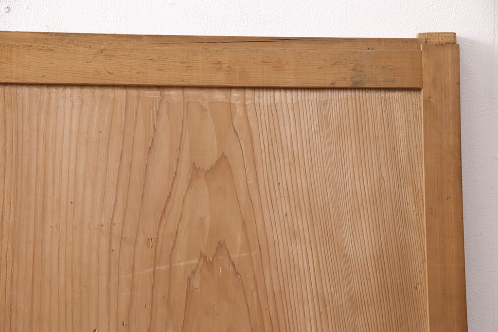アンティーク建具　明治大正期　一枚板　木の風合いが魅力のシンプルなデザインの板戸2枚セット(建具、引き戸)(R-050622)