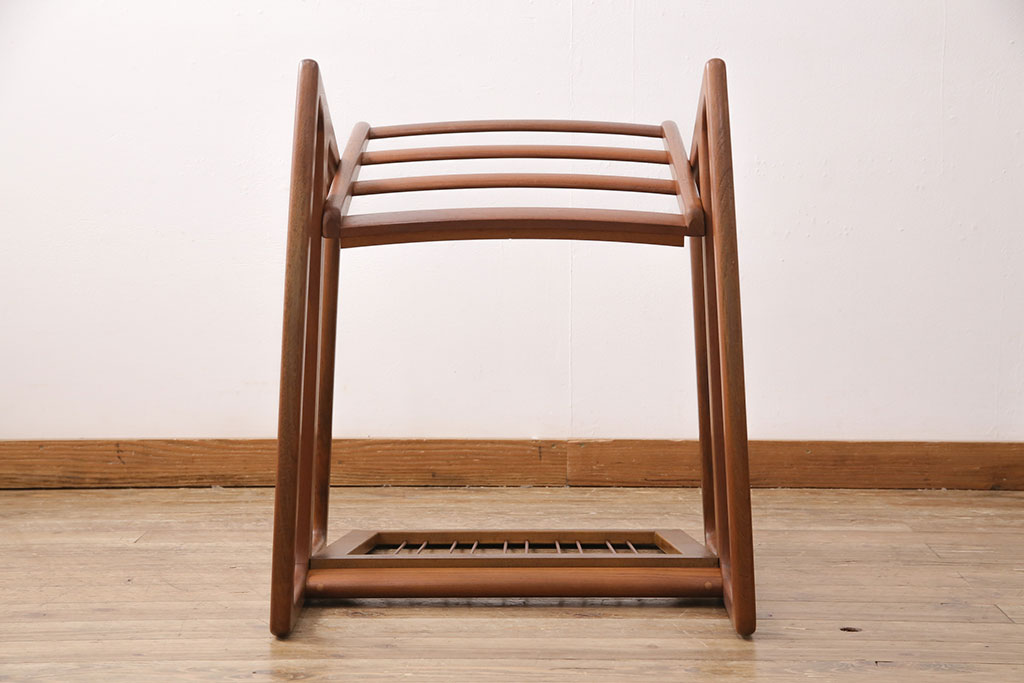 ヴィンテージ家具　北欧　デンマーク　FRANCE&SON(フランス&サン)　ole wanscher(オーレ・ヴァンシャー)　希少なロッキングチェア(アームチェア、アームソファ、ビンテージ)(R-050669)