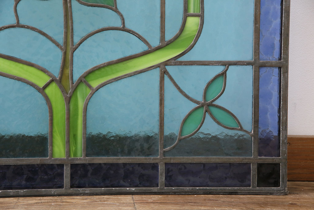 和製アンティーク　国産　華やかな花の図柄が存在感を放つステンドグラス2枚セット(明り取り、窓)(R-050736)