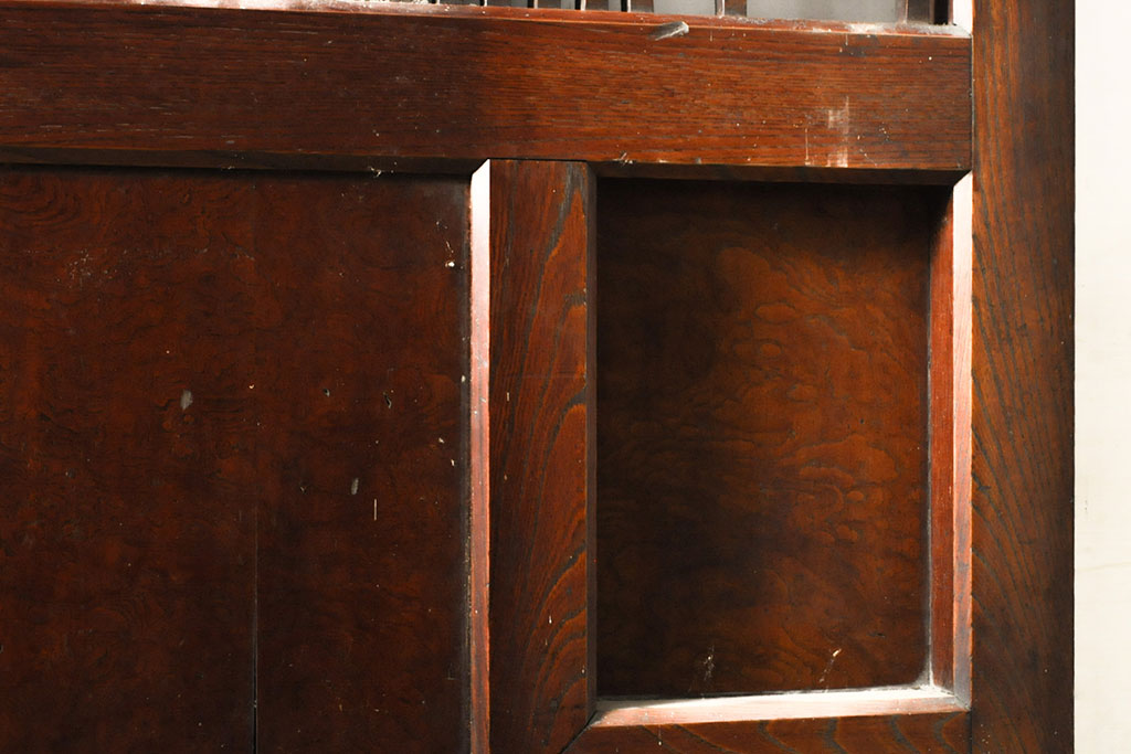 和製アンティーク　総ケヤキ材　レア!腰板に玉杢を使用した、贅沢なつくりが魅力の格子蔵戸(建具、引き戸、玄関戸)(R-050773)