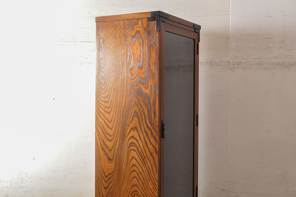 中古　美品　岩谷堂箪笥　菊幸　お部屋に取り入れやすいスリムな縦型箪笥(収納棚、キャビネット、引き出し)(R-050787)