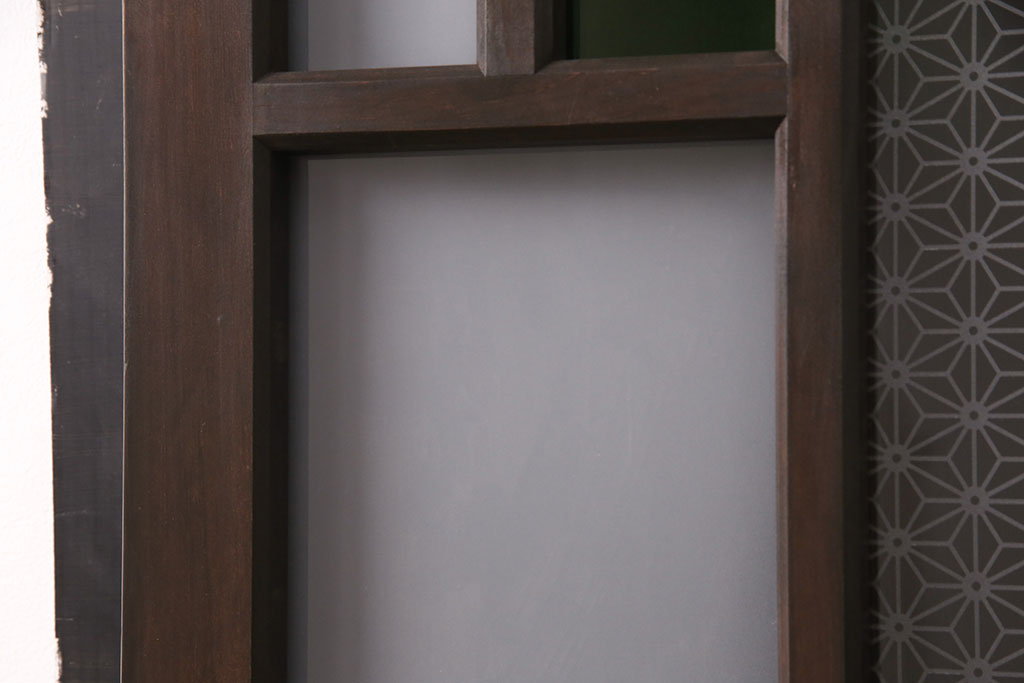 【オーダー家具実例】当店商品を参考にドアを新規製作しました。ガラスとアンティークの取っ手はお客様に選んでいただき設置。ドア側面にローラー締りを取り付けました。赤みがかった濃い茶色の着色で仕上げ、大正ロマンな雰囲気に!(建具、扉、ガラス戸)