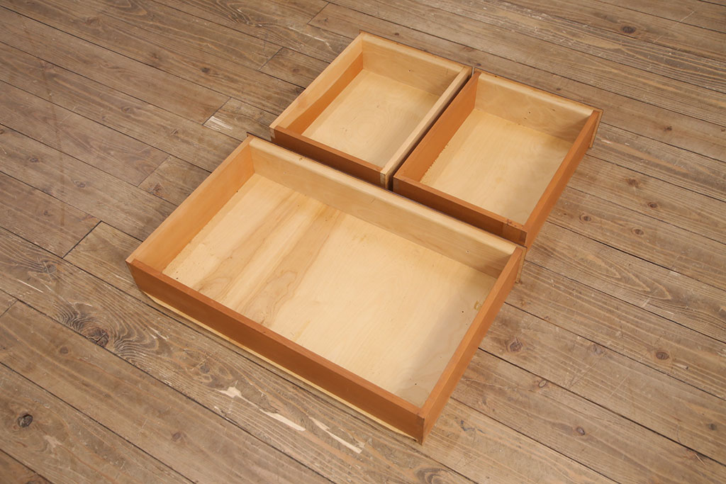 中古　美品　松本民芸家具　和・洋どちらの空間にも合わせやすいシックなサイドボード(収納棚、戸棚、カウンターテーブル、キャビネット)(R-050977)