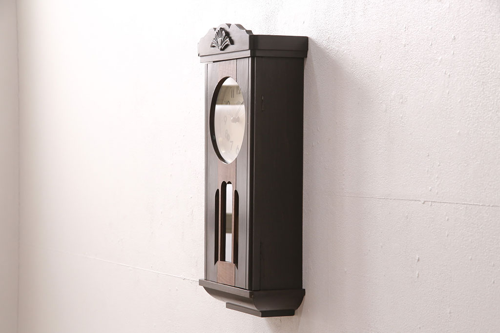 アンティーク時計　武田時計(TAKEDA)　ゼンマイ式　ツートンカラーでレトロな雰囲気を高める振り子時計(柱時計、掛け時計、古時計)(R-051013)