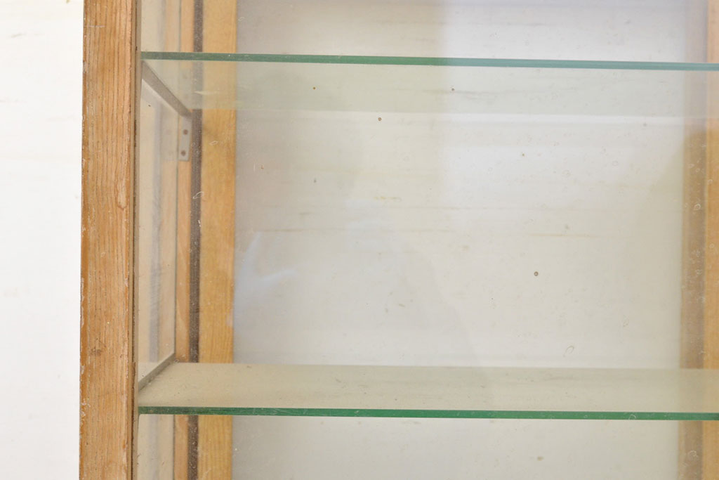 和製アンティーク　ナラ材の風合いが素敵な小振りのガラスケース(ショーケース、陳列棚、店舗什器)(R-051053)