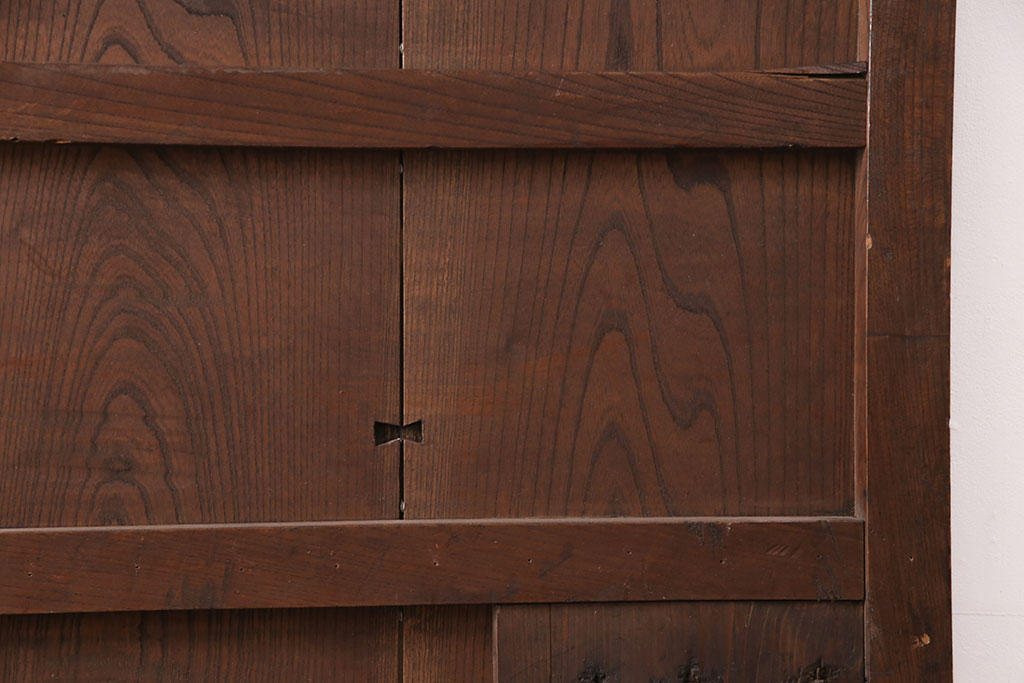 アンティーク建具　明治期　総ケヤキ材　漆塗り　和の情緒あふれる蔵戸(玄関戸、玄関ドア、引き戸)(R-051228)