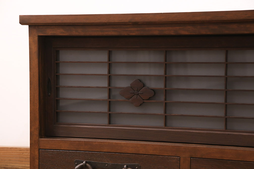 ラフジュ工房オリジナル　古建具リメイク　格子の彫刻が可愛らしいテレビ台(テレビボード、ローボード、リビングボード、収納棚)(R-051238)