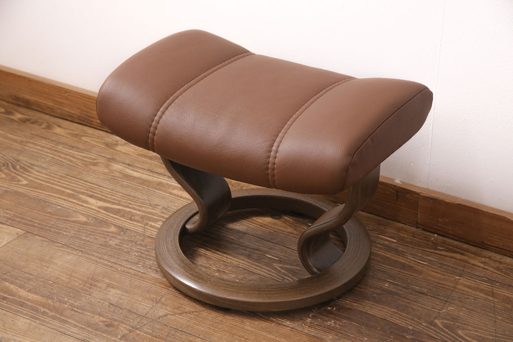 中古　展示美品　2019年製　本革　EKORNES(エコーネス)　コンサルシリーズ　Sサイズ　オットマン付きストレスレスチェア(リクライニングチェア、一人掛けソファ、アームチェア)(定価約22万円)(R-051383)