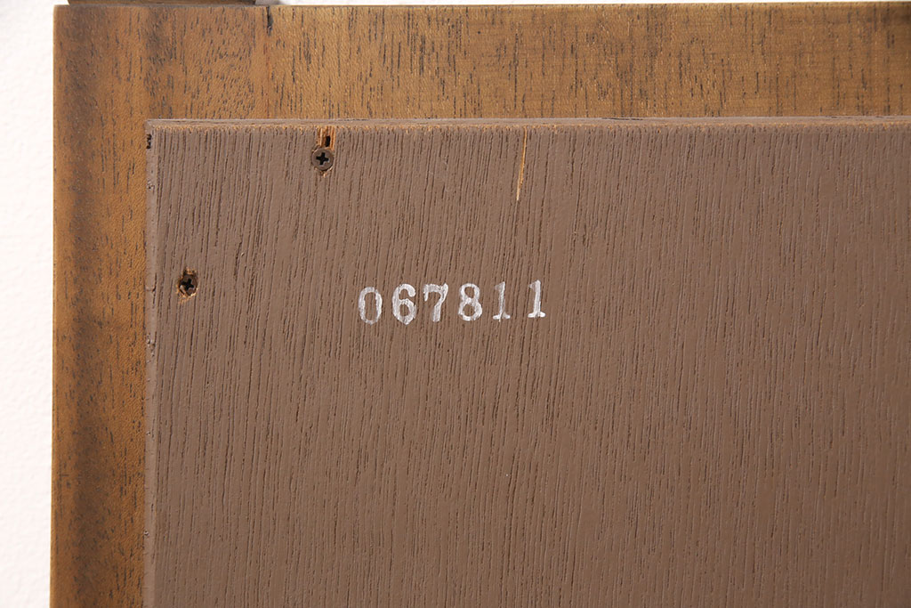 中古　美品　DREXEL HERITAGE(ドレクセルヘリテイジ)　Triune(トライユン)  クラシカルな雰囲気のウォールミラー(壁掛け鏡)(R-051492)