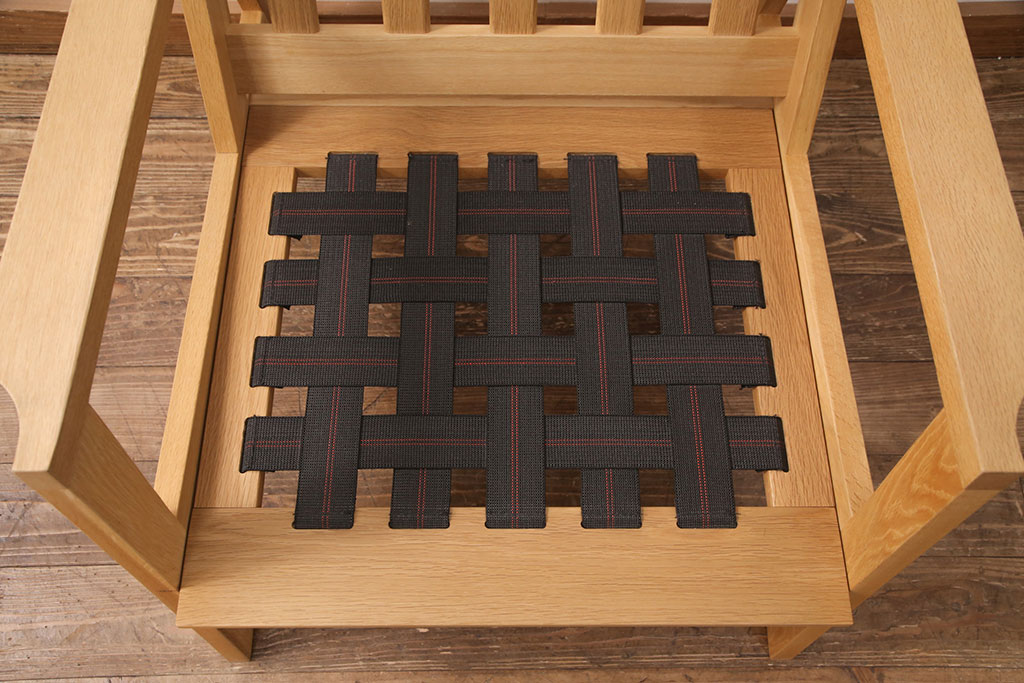 中古　極美品　ナラ材　karf(カーフ) standard label(スタンダードレーベル)　TOLIME(トリム)　温かい雰囲気が魅力的な1人掛けソファ(アームチェア、椅子)(定価約9万円)(R-051561)